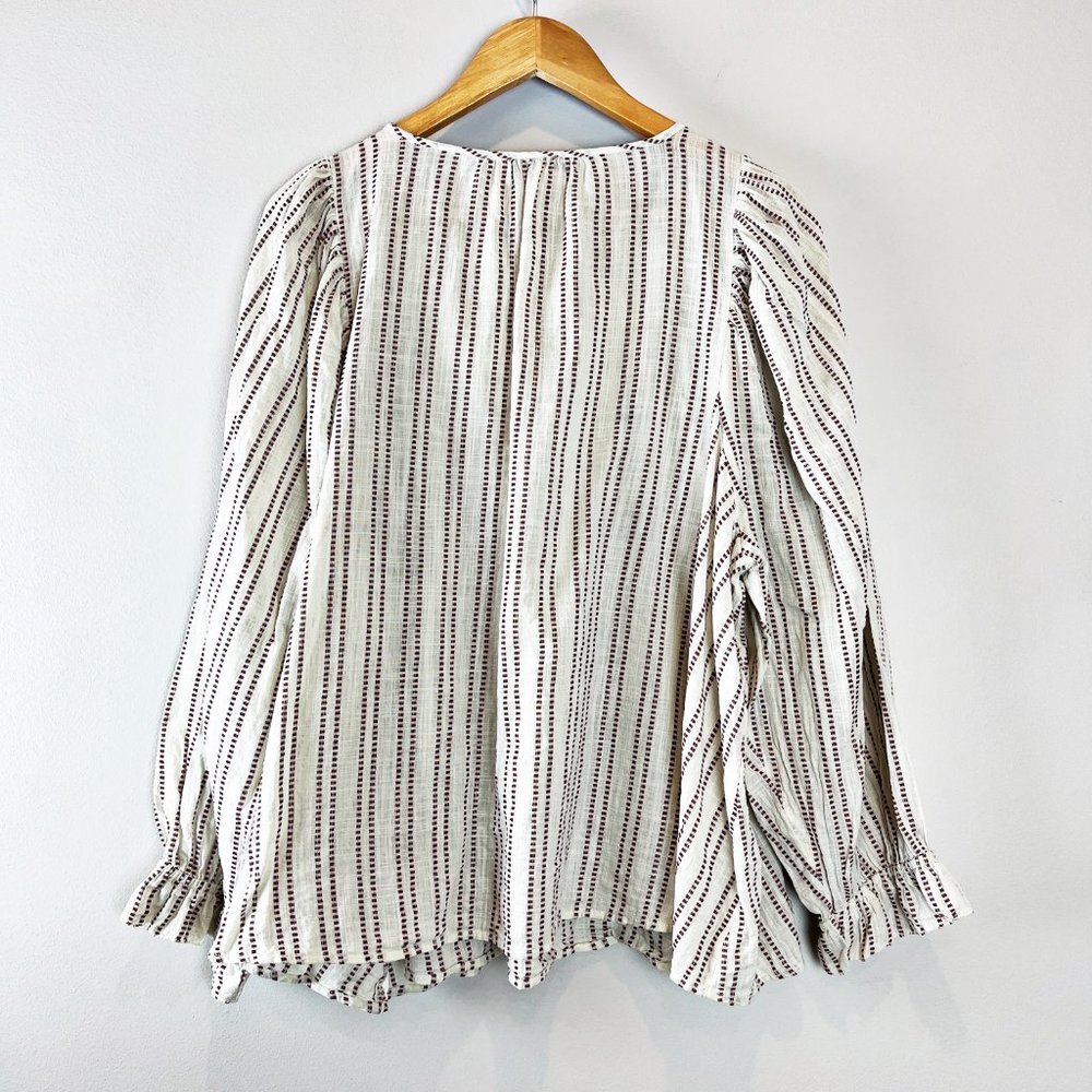 2/$20 Elizabeth and James Cotton Puff Sleeve Pin Tuck Blouse XL - Picture 4 of 4